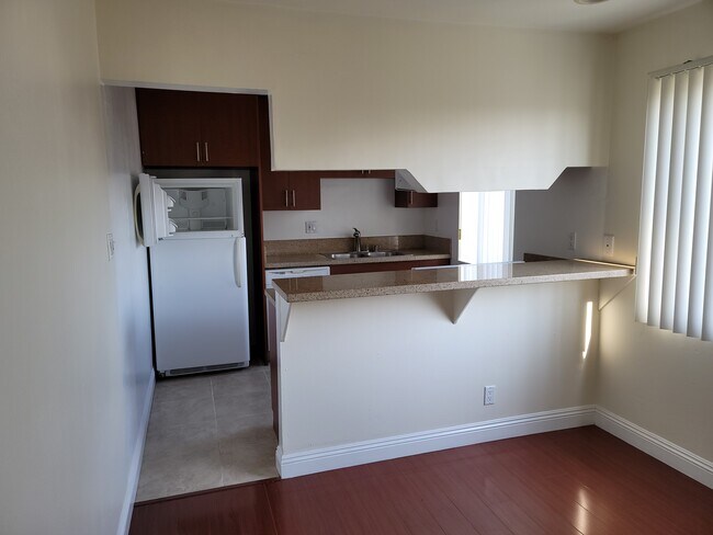 Dining Rm& Kitchen - 1421 16th St