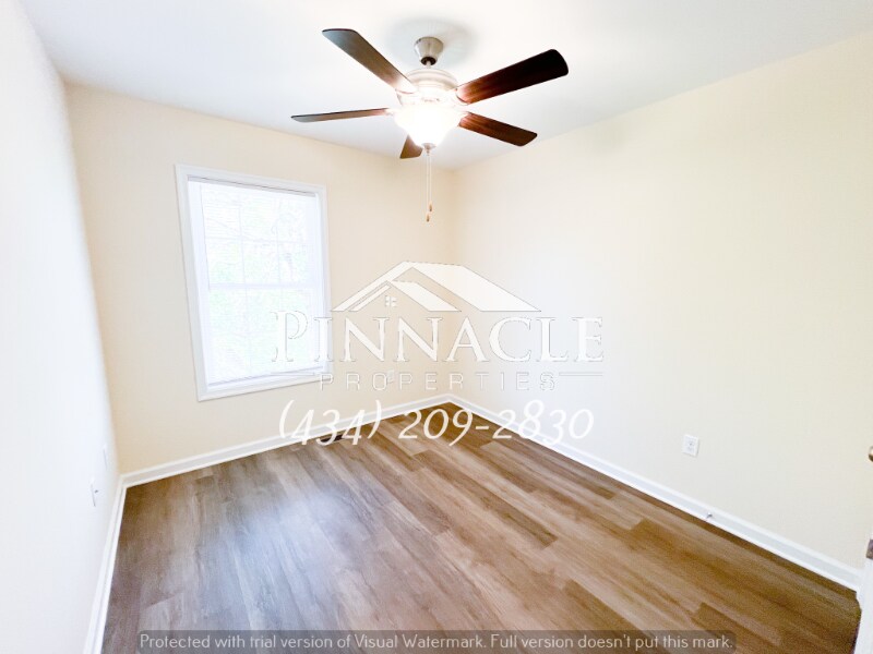 Building Photo - 209 Munford St