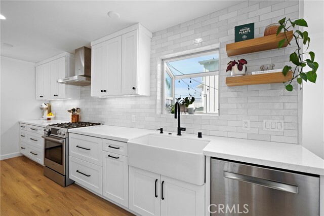 Building Photo - 226 La Jolla Dr