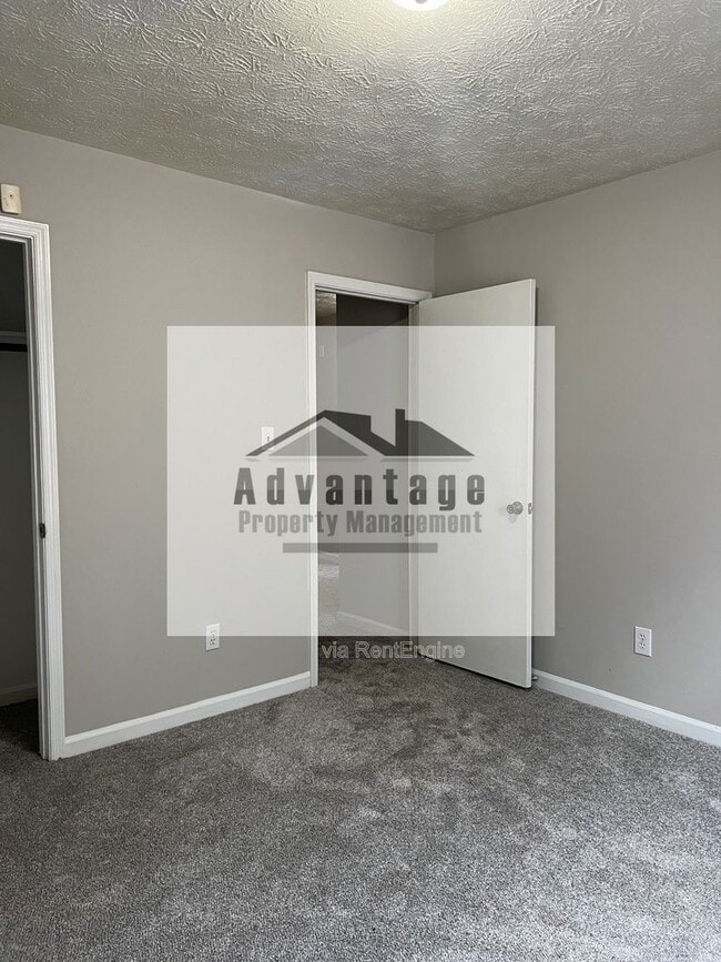 Building Photo - 980 Ohara Dr