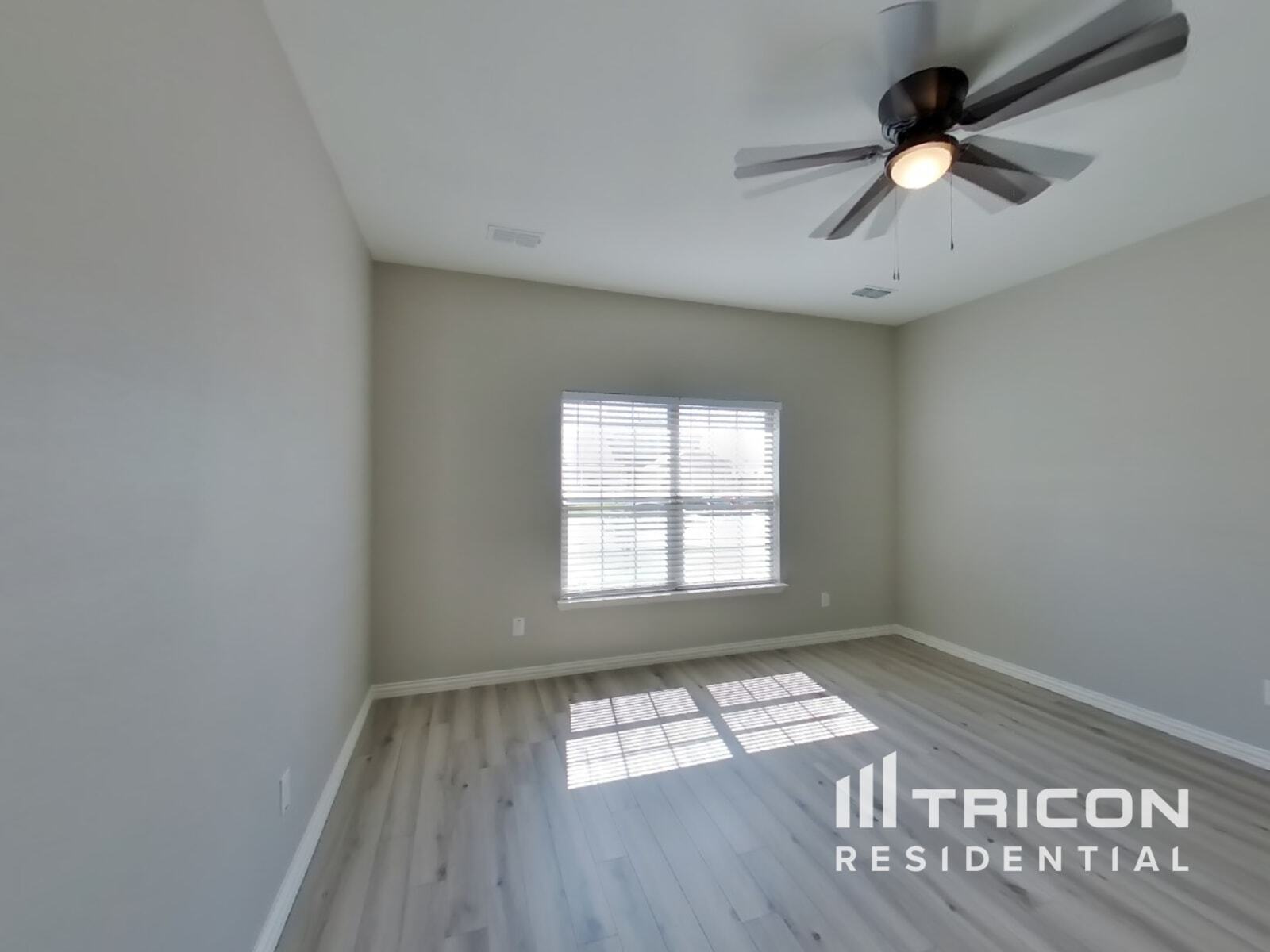 Building Photo - 3109 Chillingham Dr