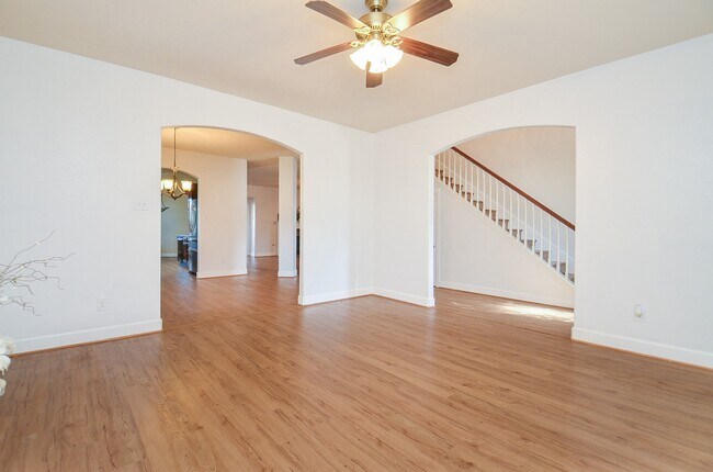 Building Photo - 3003 Sage Grouse Ct