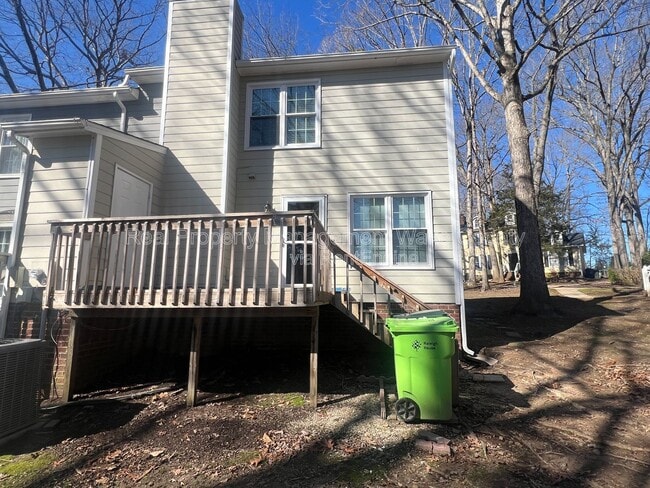 Building Photo - 106 Wythe Cir