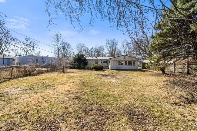 Building Photo - COMING SOON! Updated 3-Bedroom House