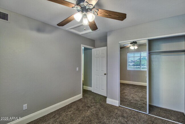 Building Photo - 4507 E Princeton Ave