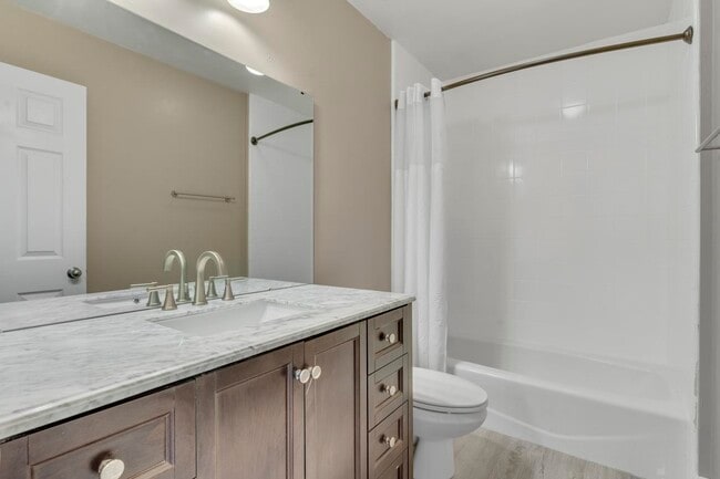 Building Photo - 2636 Fenwood Ct