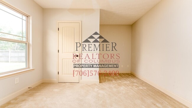 Building Photo - 9 Greyhawk Ct