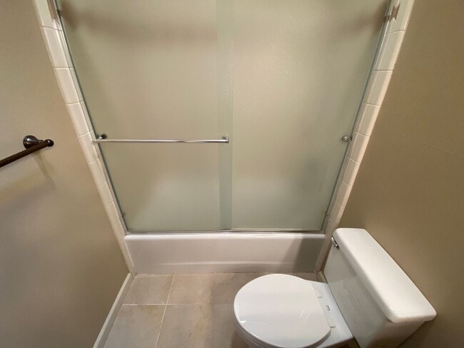 Building Photo - 4 bedroom in Paso Robles