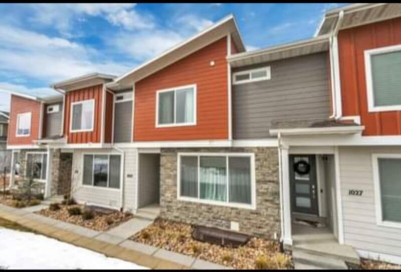 Building Photo - 988 Sapphire Peak Dr