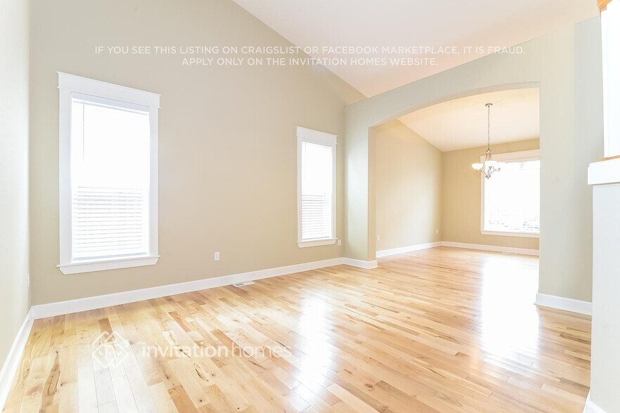 Building Photo - 17114 139th Ave E