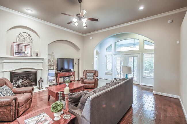 Building Photo - 24211 Olivara Ln