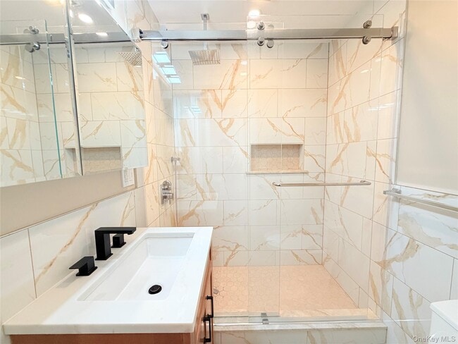 Building Photo - 59-85 57th Dr