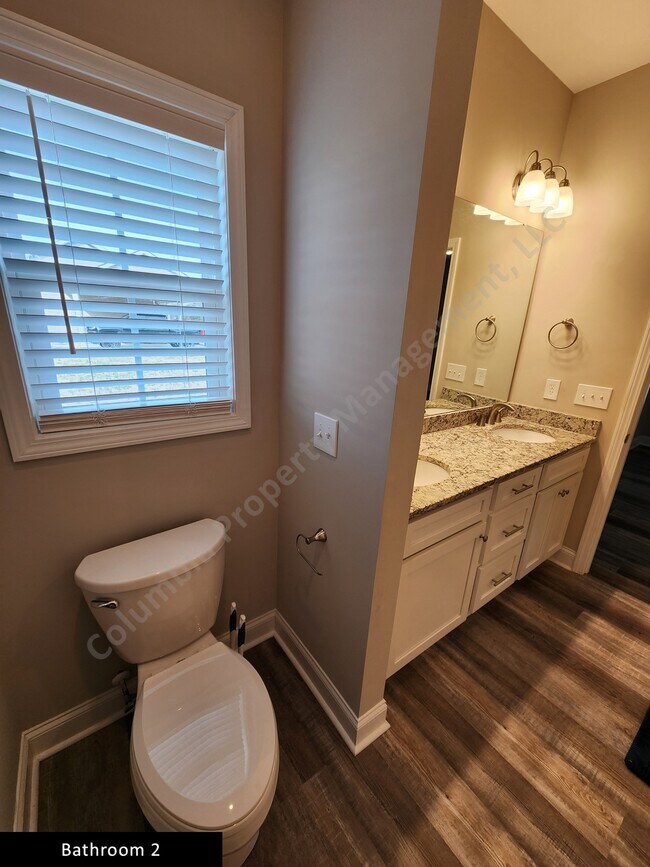 Building Photo - 2185 Ridgeway Rd