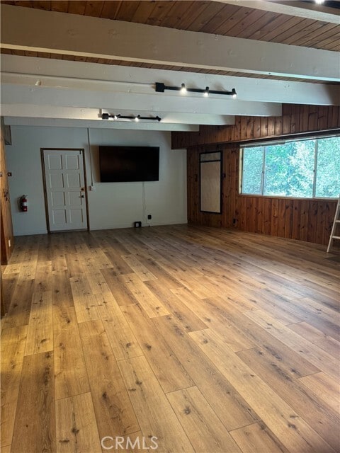 Building Photo - 956 Teakwood Dr