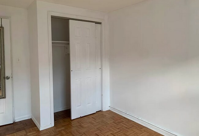 Building Photo - 24 STREET