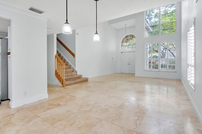 Building Photo - 1011 Siena Oaks Cir E