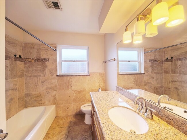 Building Photo - 5118 Lymbar Dr