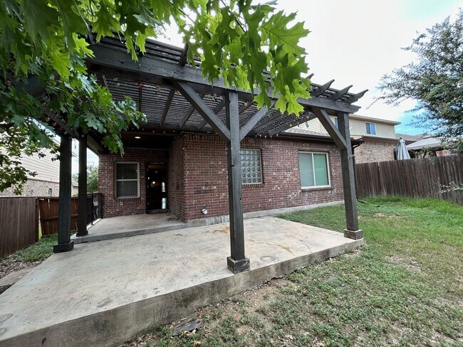 Building Photo - Beautiful 4 bd 3 ba Home in Stillwater Ranch!