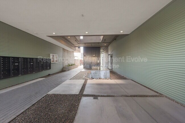 Building Photo - 1130 N 2nd St