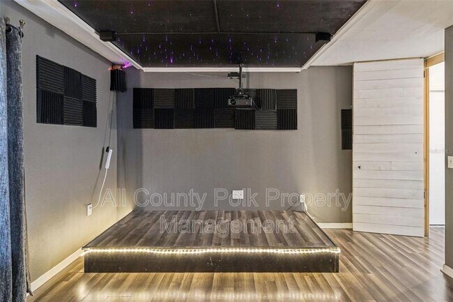 Building Photo - 455 Danube Dr