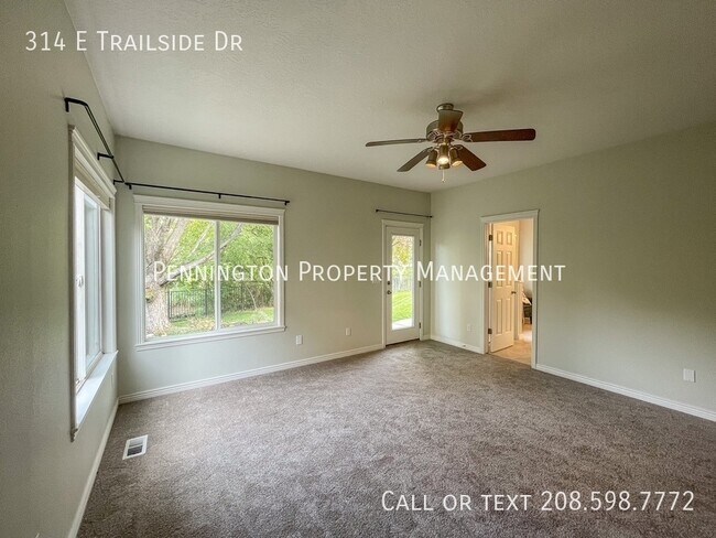 Building Photo - 314 E Trailside Dr