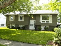 Building Photo - 450 E Mulberry Ct