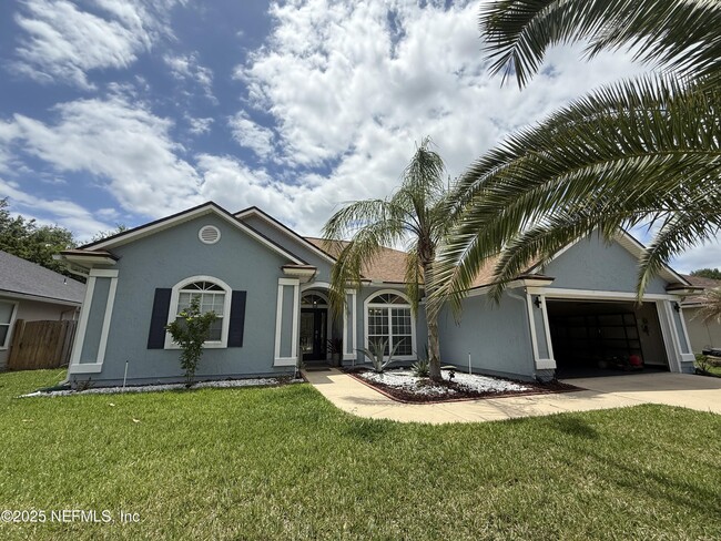 Building Photo - 1319 N Kyle Way
