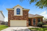 Building Photo - 216 Meadowhill Ln