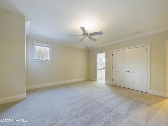 Building Photo - 3724 Rolston Dr