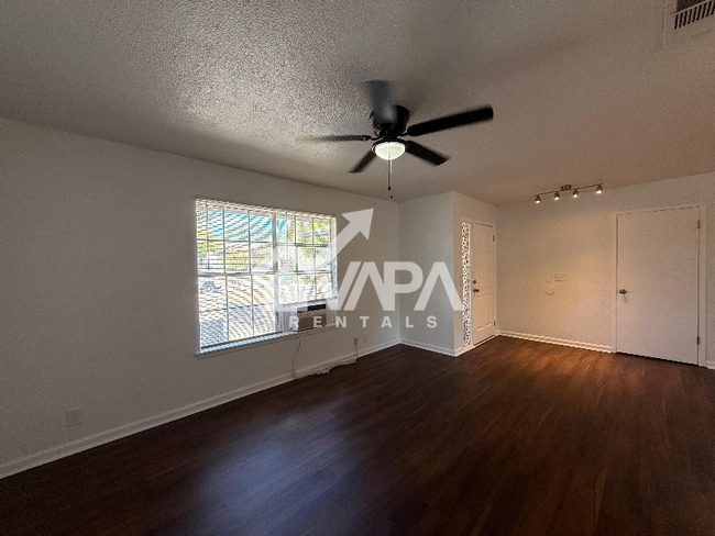 Building Photo - 9418 Shields Dr