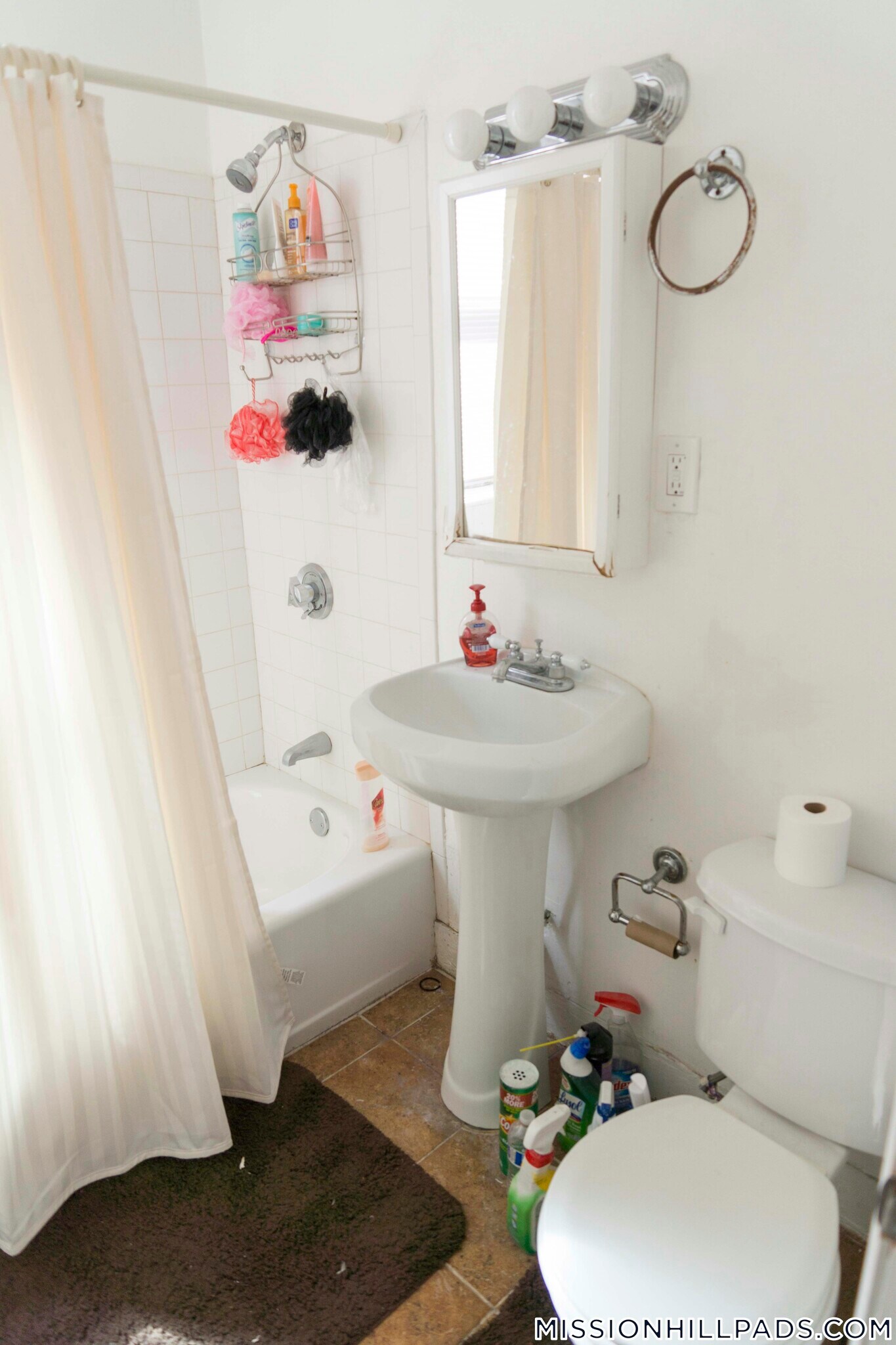 Building Photo - 881 Huntington Ave