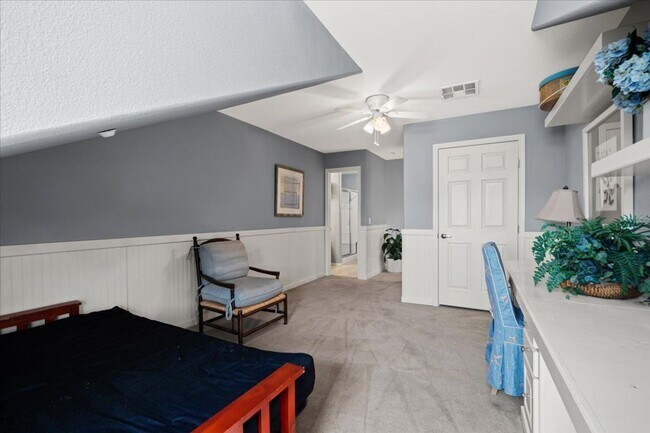 Building Photo - 3975 N Hualapai Way