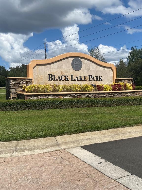 Building Photo - 611 1st Cape Coral Dr