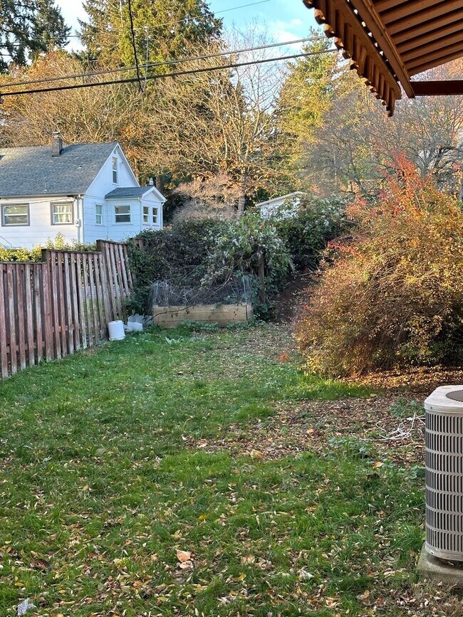 Building Photo - OS 1518