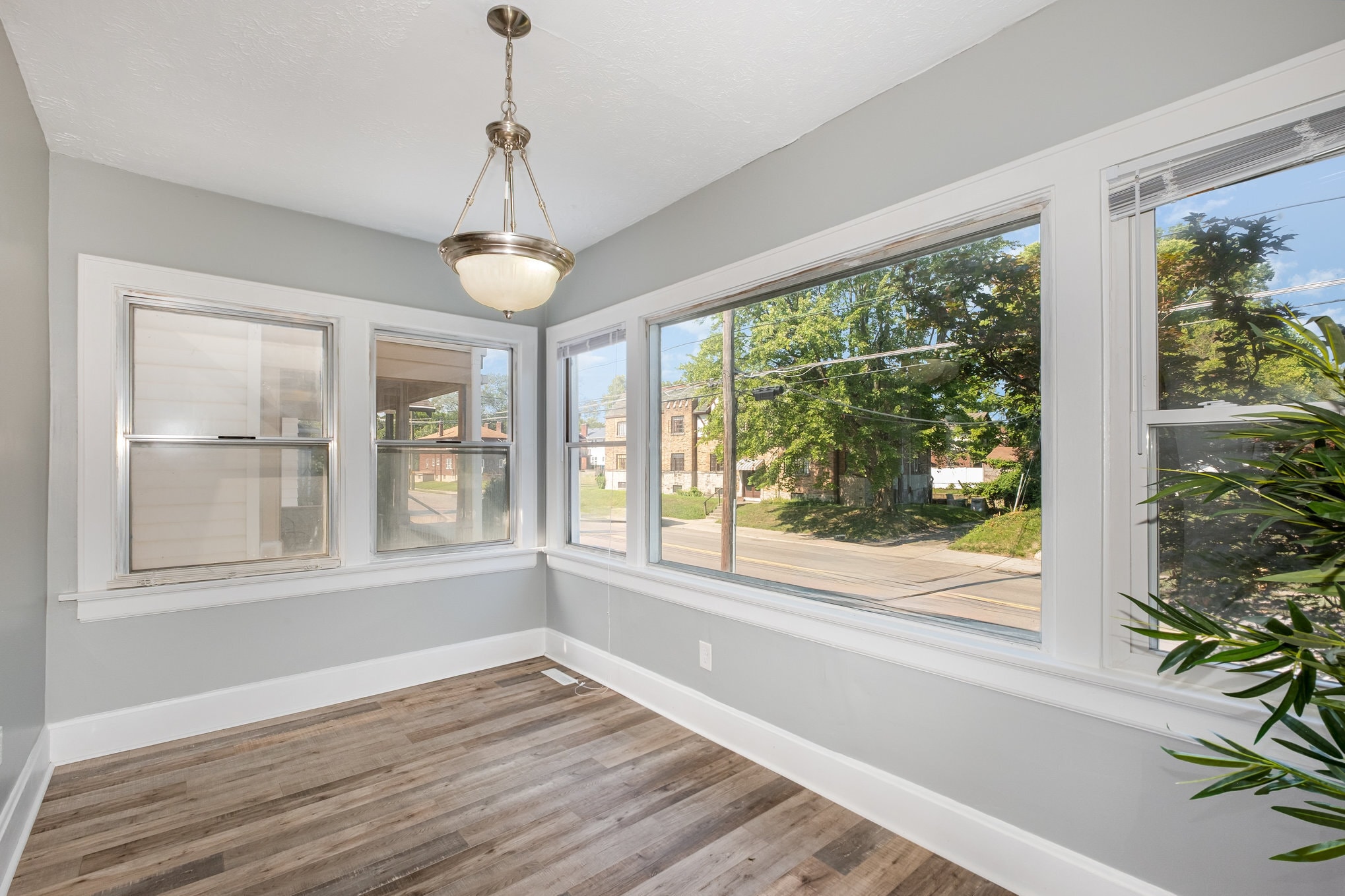 Building Photo - 5314 Section Ave