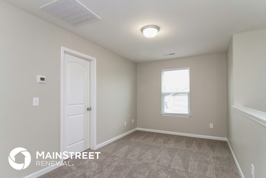 Building Photo - 4214 Kendall Farms Way