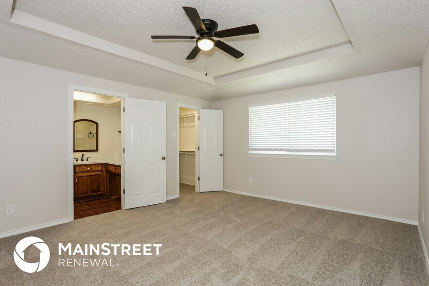 Building Photo - 1730 Lombard St