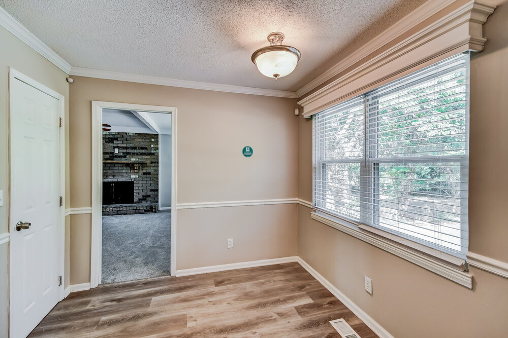 Building Photo - 1541 Cedargate Cir