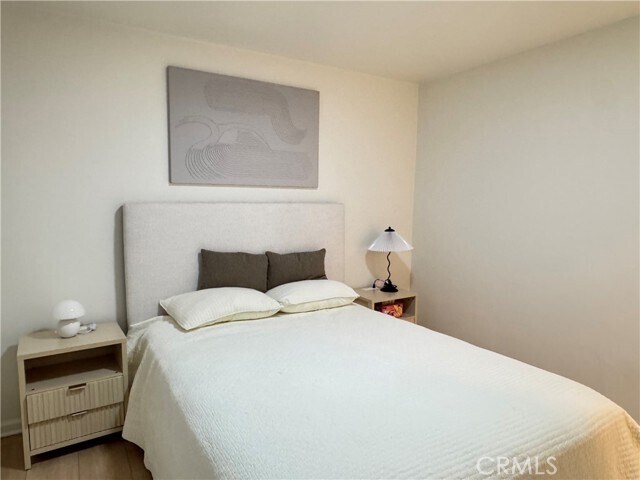 Building Photo - 251 N Oakland Ave