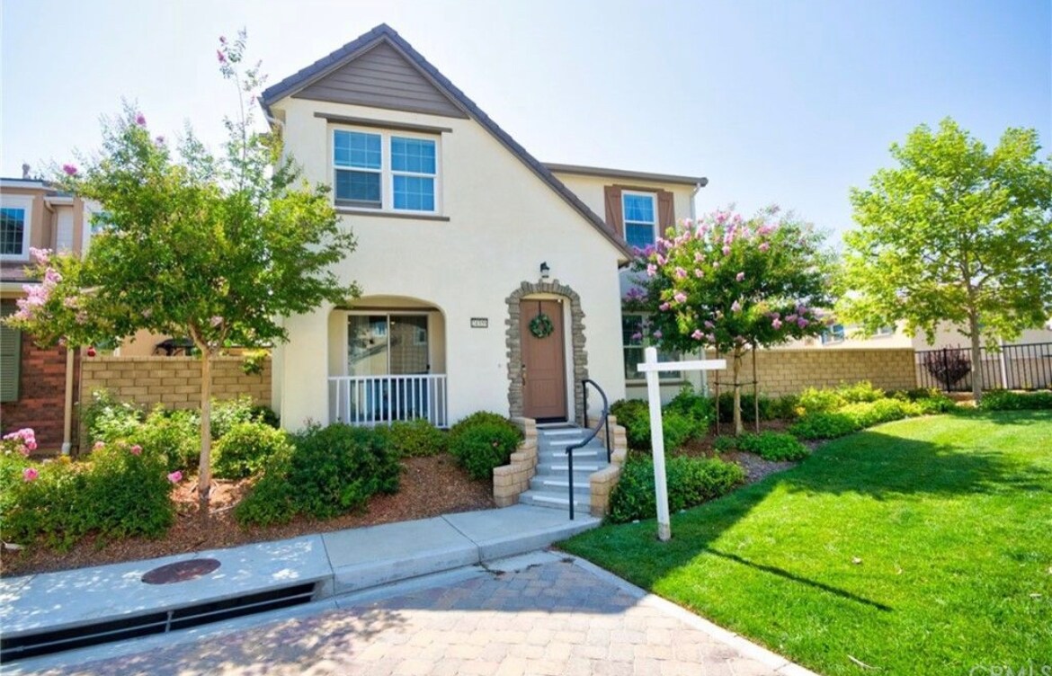 Building Photo - 24359 Verdugo Cir