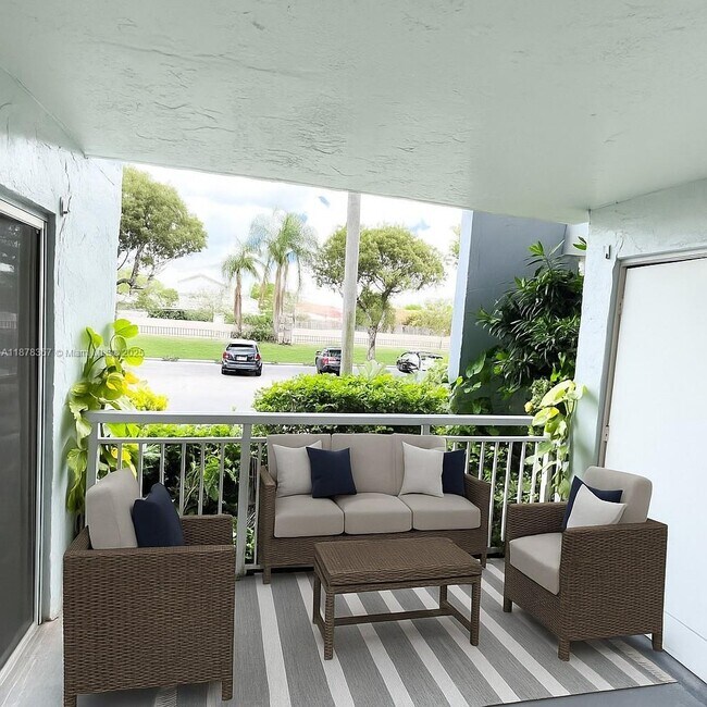 Building Photo - 8540 SW 212th St