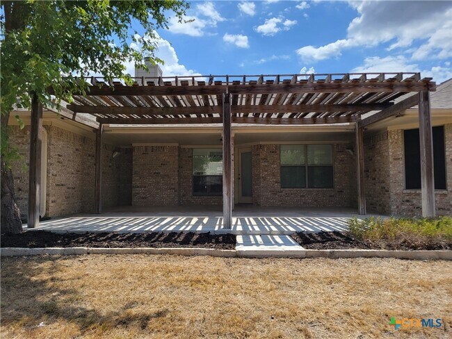 Building Photo - 2022 Yak Trail