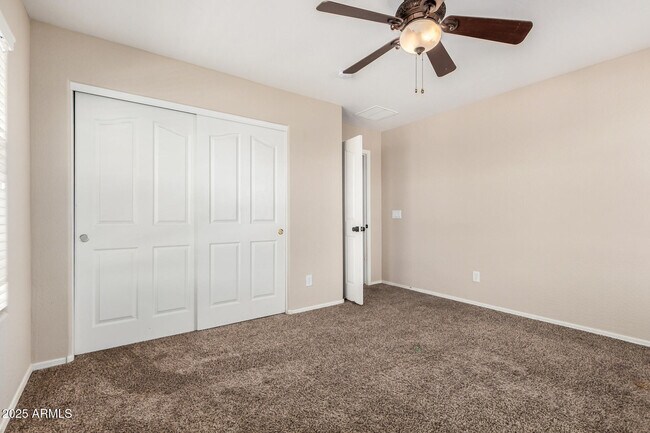 Building Photo - 22181 W Devin Dr
