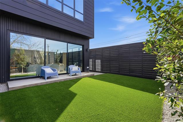 Building Photo - 6801 Tyree St