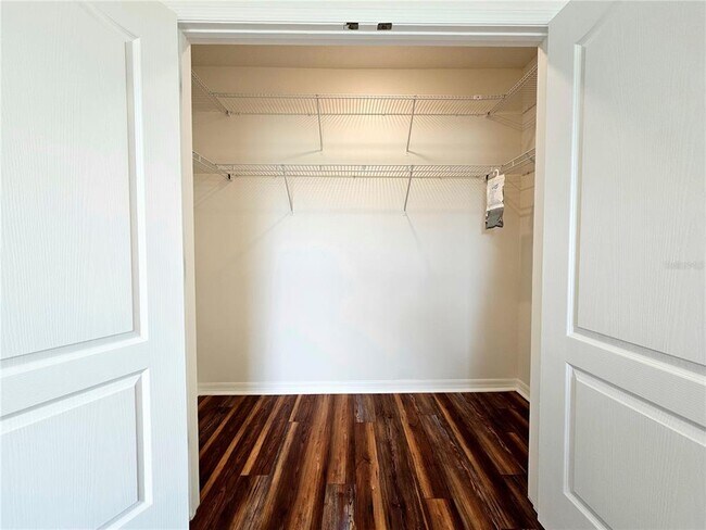 Building Photo - 9022 Wildflower Ln