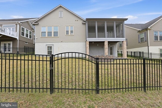 Building Photo - 17072 Silver Arrow Dr