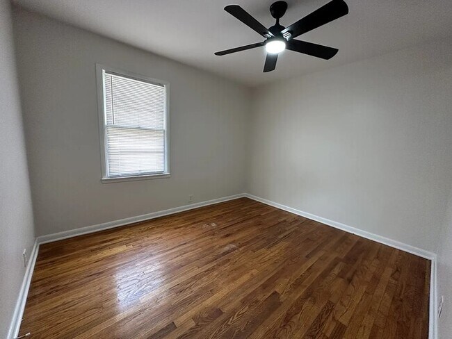 Building Photo - 2712 Garvin Rd NW