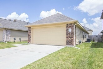 Building Photo - 5710 Long Arbor Ln