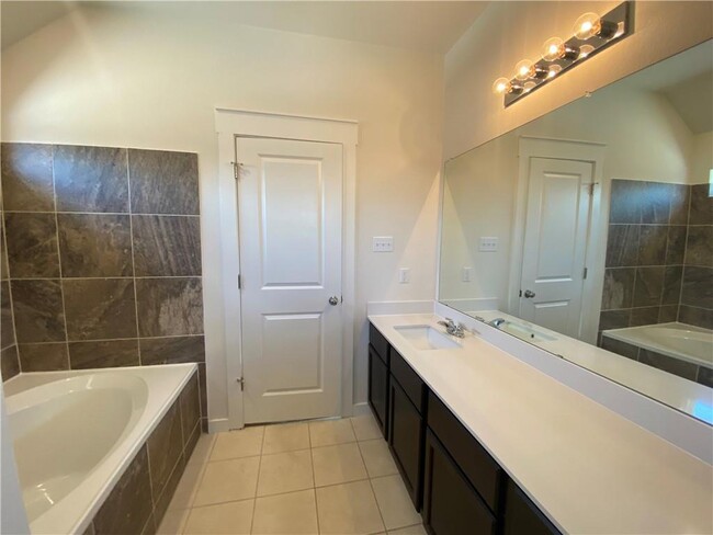 Building Photo - 17115 Alturas Ave