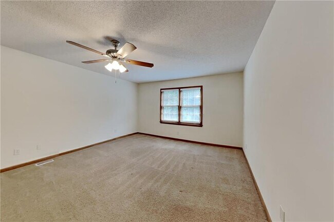Building Photo - 1339 Wood Park Dr NW